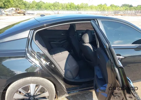 2022 Nissan Altima Sv Fwd z USA, uszkodzony, nr VIN 1N4BL4DV1NN396114